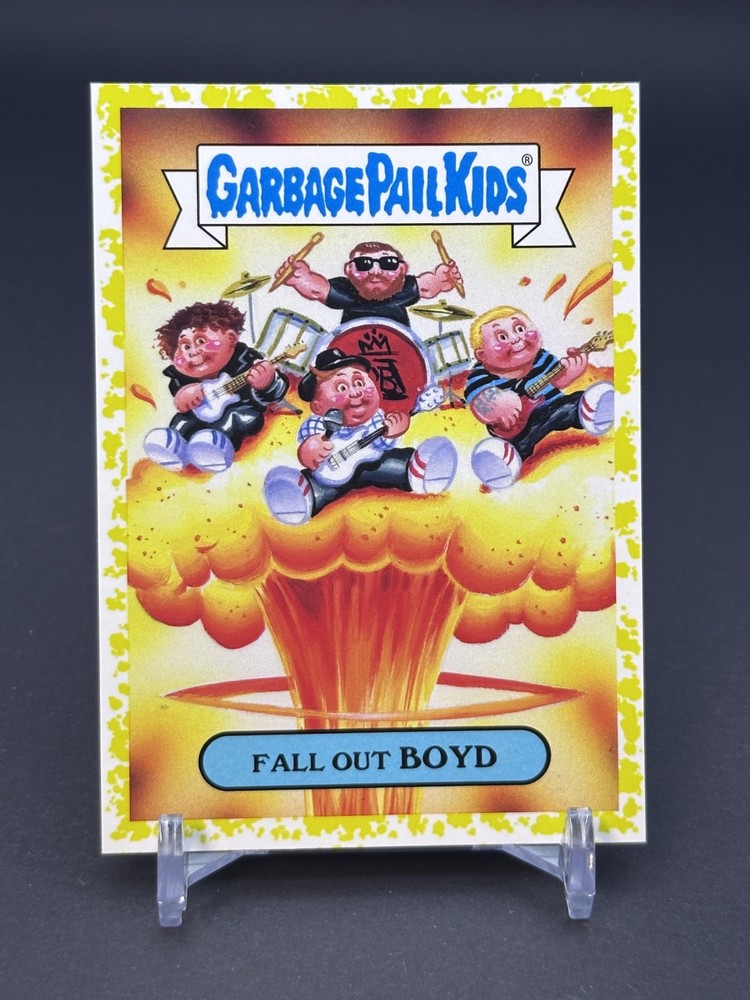2017 Garbage Pail Kids - Fall Out Boyd #9a