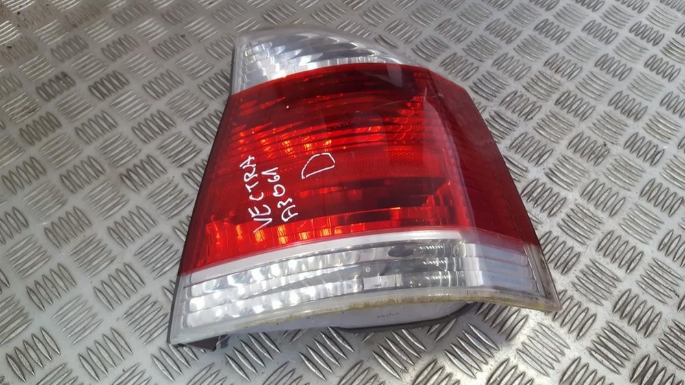13131002 rear light exterior, rear right gm131002 Opel Vectra DE445391-56
