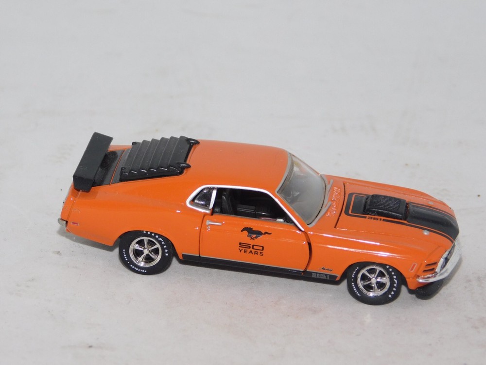 M2 Machines 1970 Ford Mustang Mach 1 351 Orange Diecast 1/64