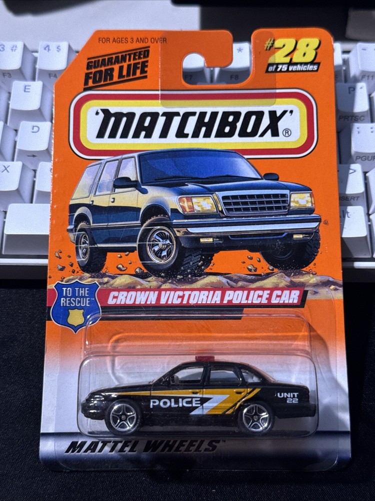 1998 Matchbox Crown Victoria Police Car To The Rescue Series #28 Black