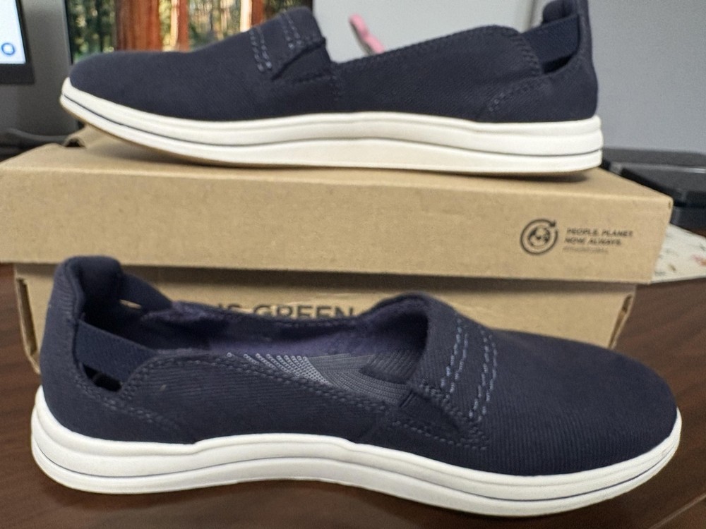 Clarks Breeze Step II Shoes Womens Size 6 Dark Navy Cloudsteppers Slip On