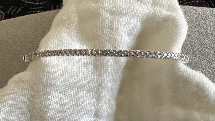 Designer Sterling Silver Multi Diamond Accent Hinged Bangle Bracelet 7