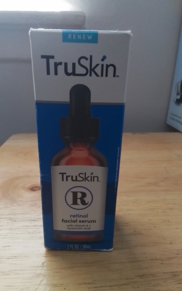 TruSkin Retinol Serum for Face – 1 fl oz Anti-Aging Treatment