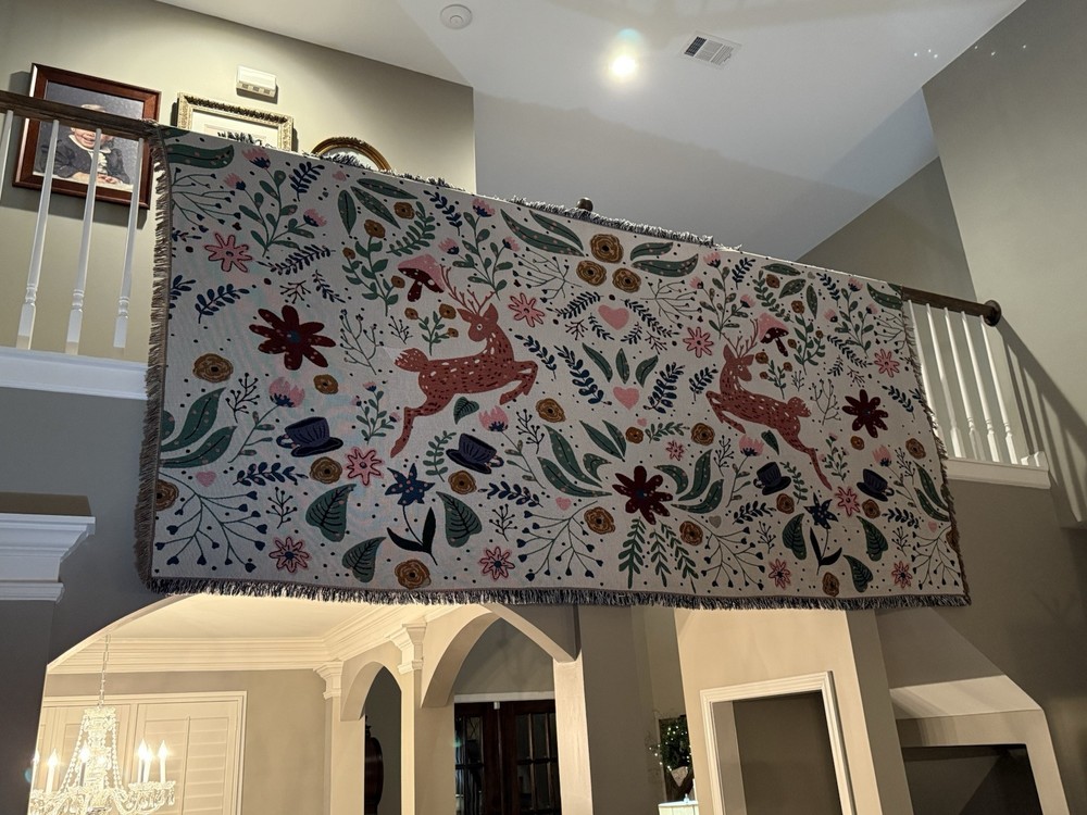 Luxury 11x5 Ft Jacquard Woven Throw Blanket