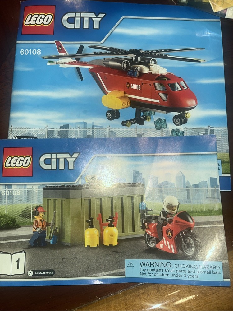 LEGO CITY: Fire Response Unit (60108)