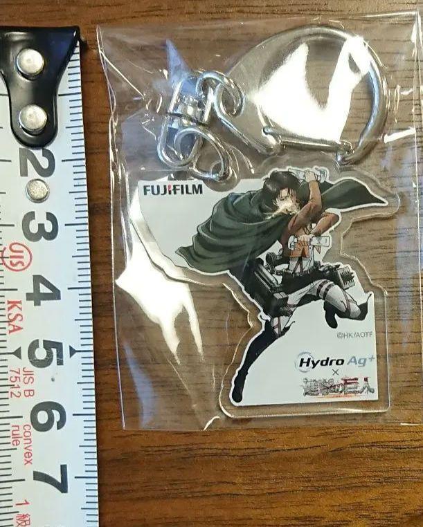 Attack On Titan Hydroag Levi Acrylic Keychain