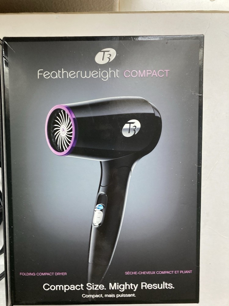 T3 Featherweight Compact Folding Dryer - Black. It Works Great