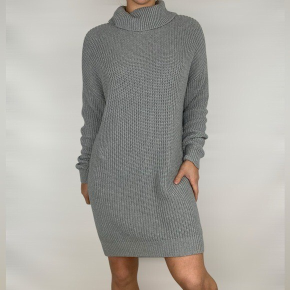 LOVERS + FRIENDS Helena Oversized Cowl Neck Knit Sweater Dress in Heather Gray