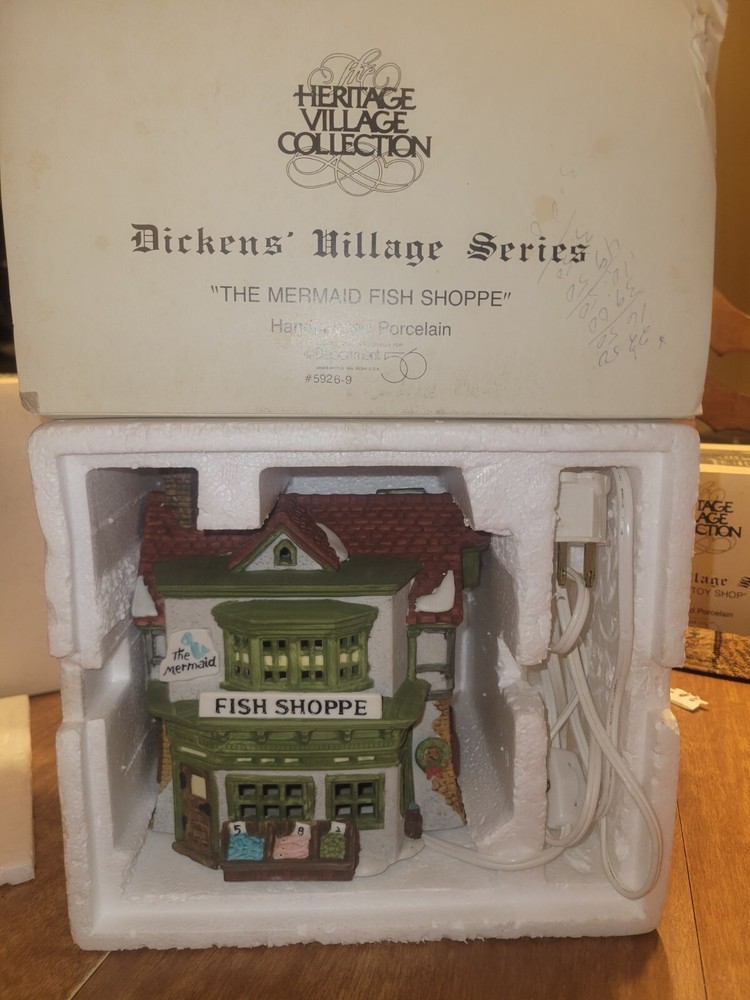 Dept 56 Heritage Dickens Village Mermaid Fish Shop 59269 1988 with original box