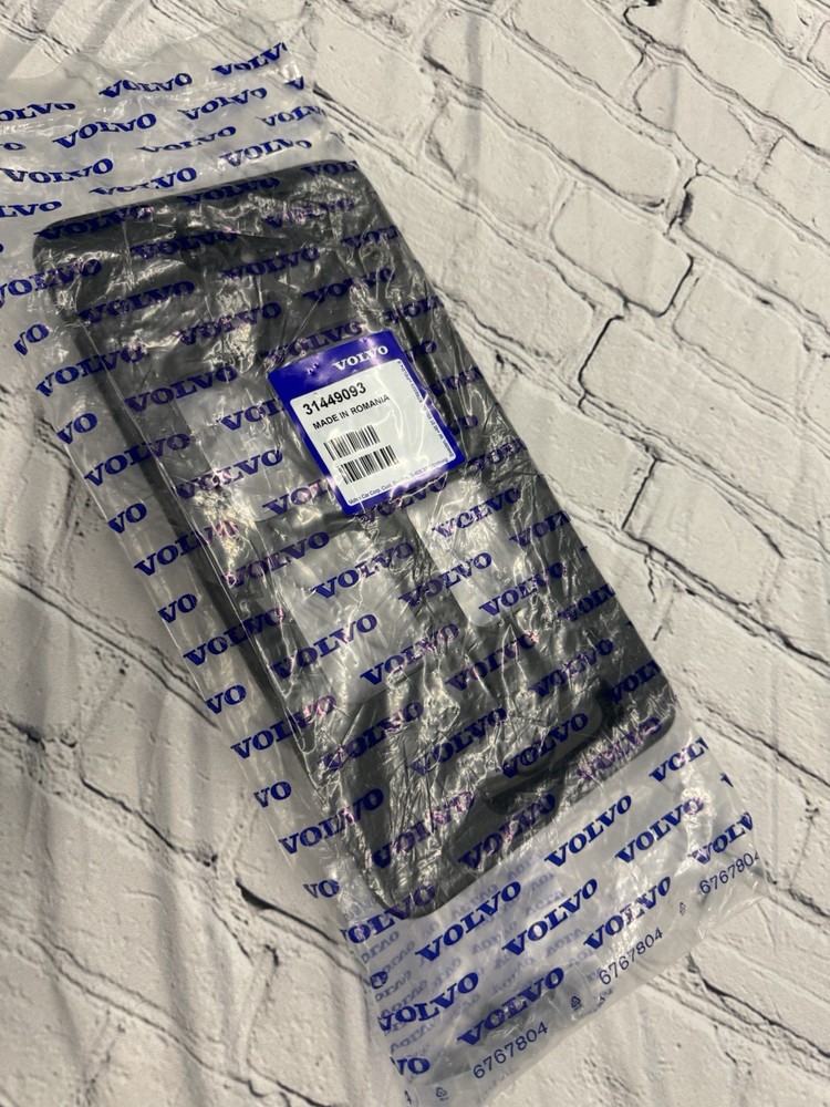 Volvo XC90 Front License Plate Bracket OEM 314490993 Brand New Sealed