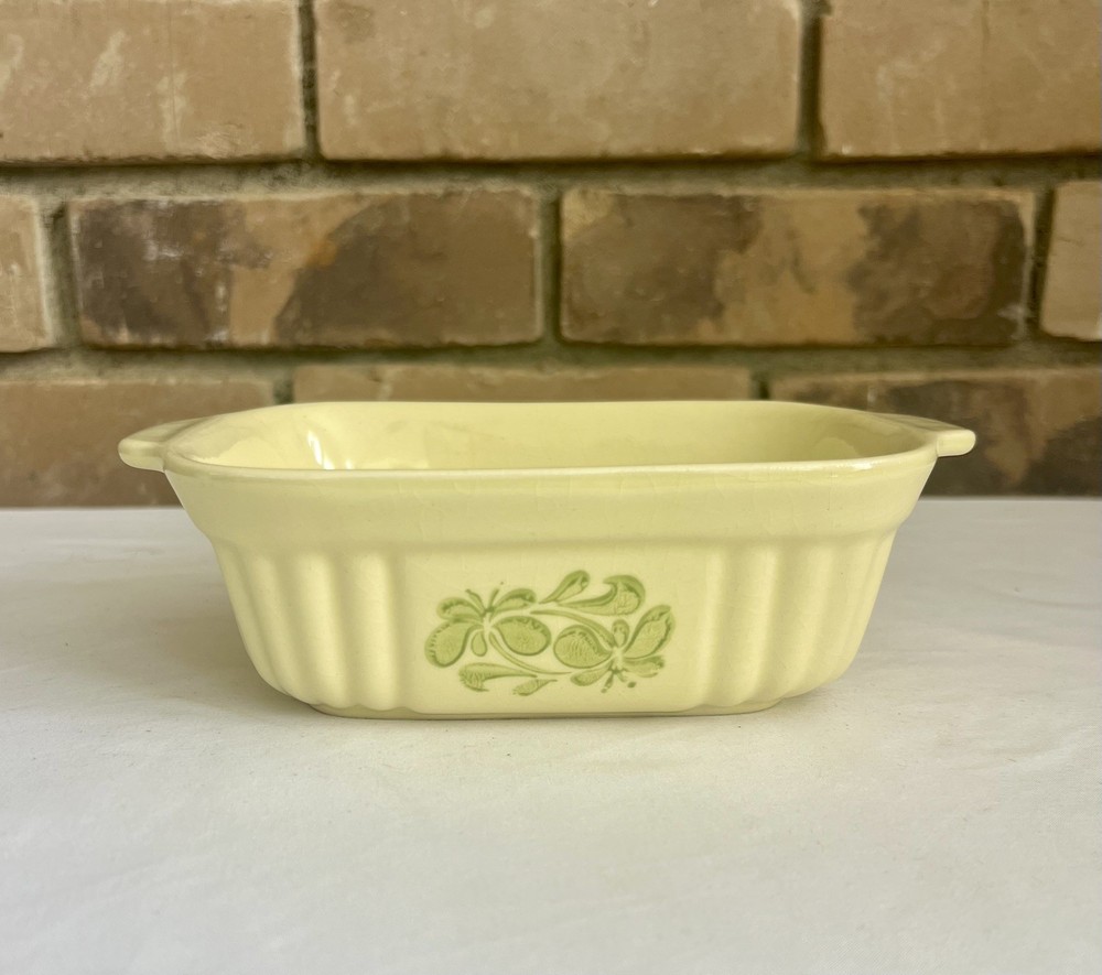 VTG PFALTZGRAFF OVEN AND MICROWAVE 16 oz. CASSEROLE DISH - F.T.D.A 1983 Planter