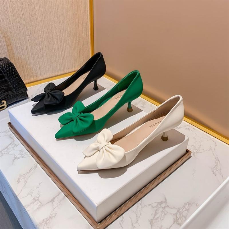 Women's faux leather bow slip-on kitten heels for parties