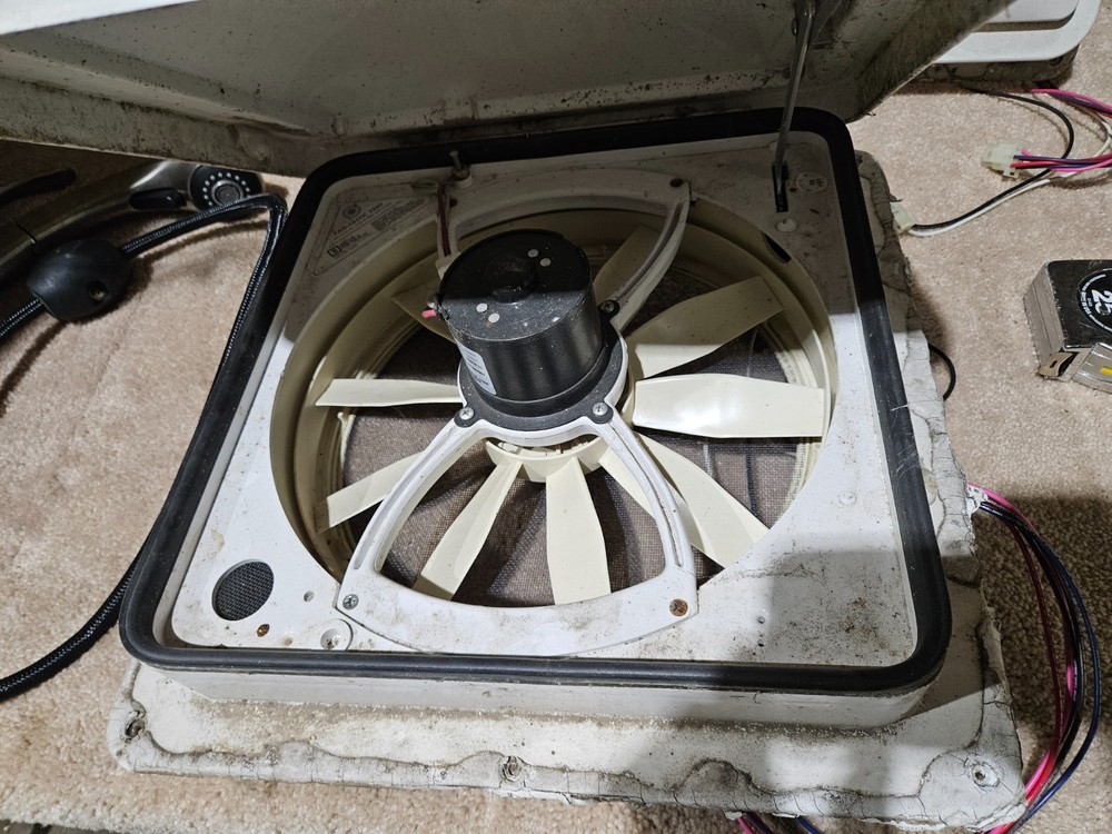used fan-tastic vent out of 08 holiday rambler rv