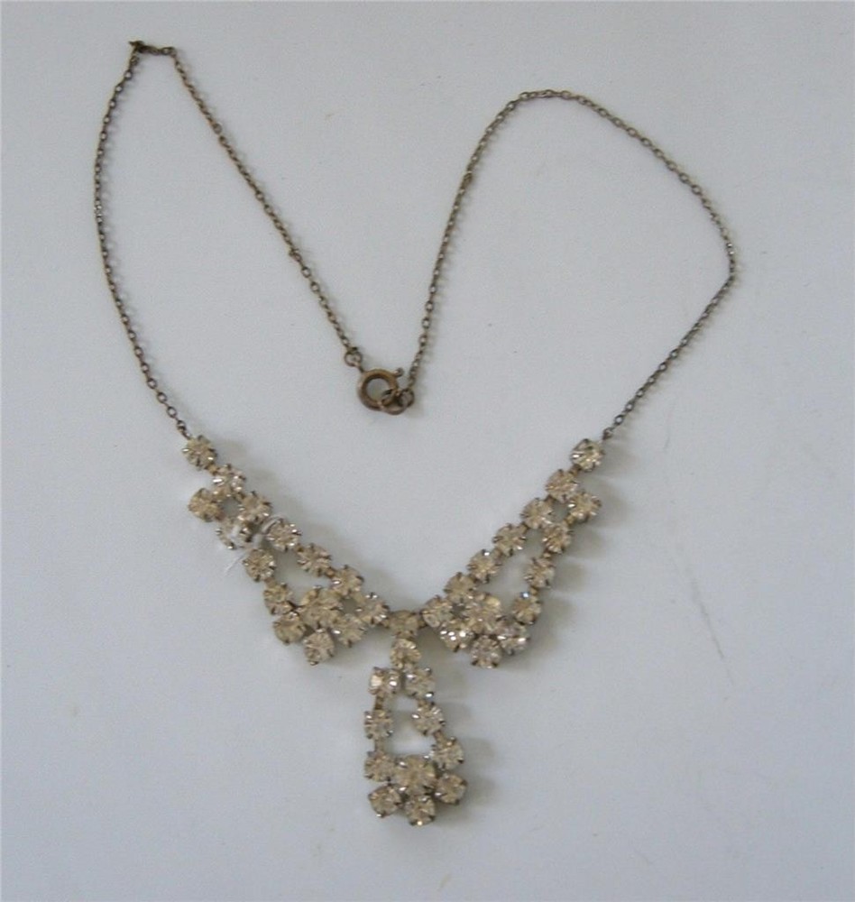 Vintage Czech Clear Rhinestone Fixed Pendant Collar Necklace Silver 16