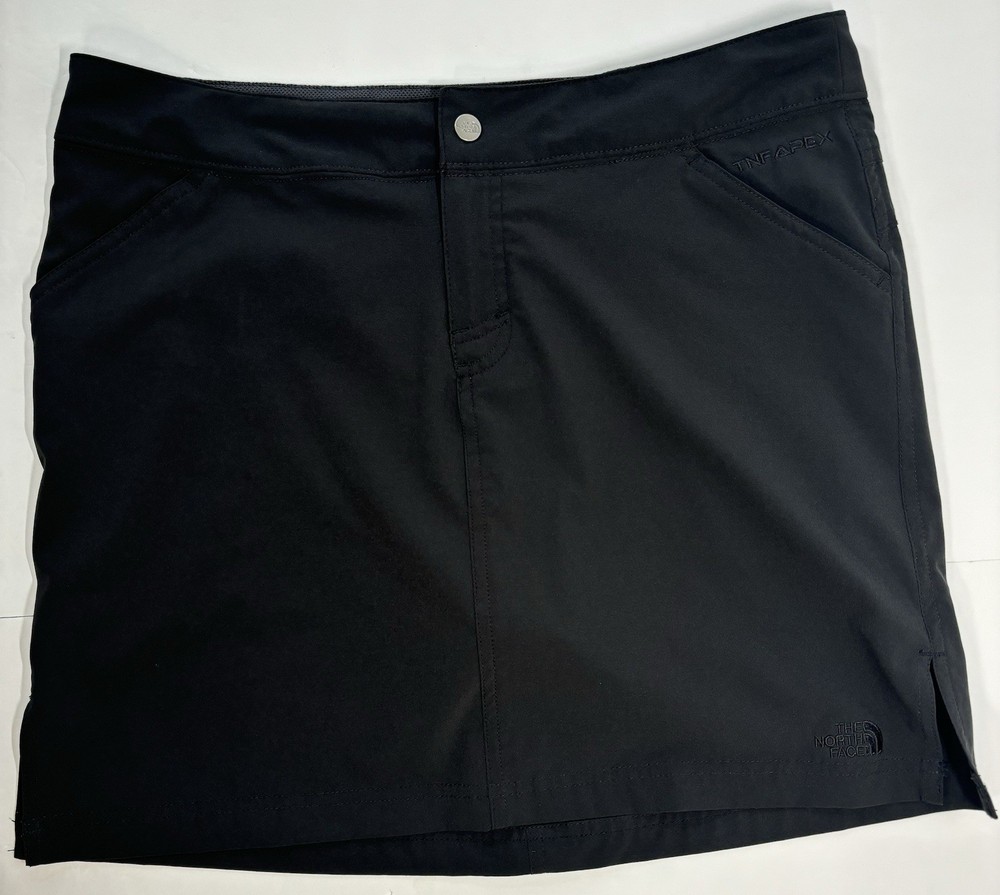 The North Face Women’s Apex Skort Size 8 Black Athletic Tennis Skirt