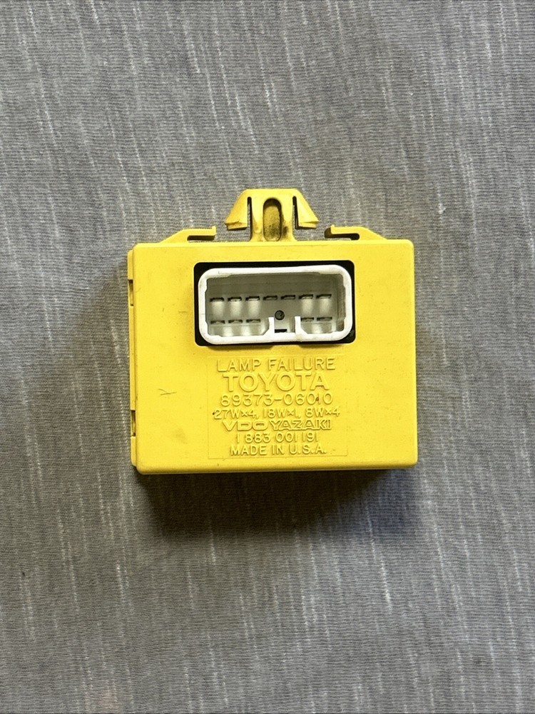 TOYOTA CAMRY WAGON LAMP FAILURE SENSOR #89373-06010 Relay Parts