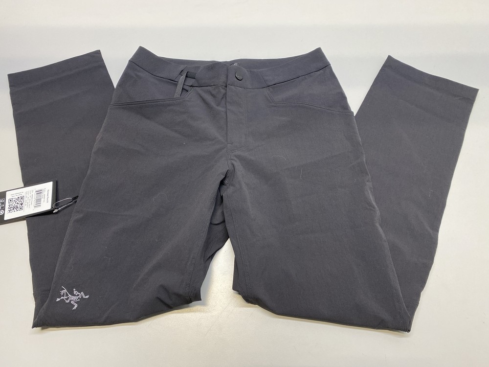 Arc’teryx Men’s Konseal Black Climbing Pants 28 Short Nylon Year-Round