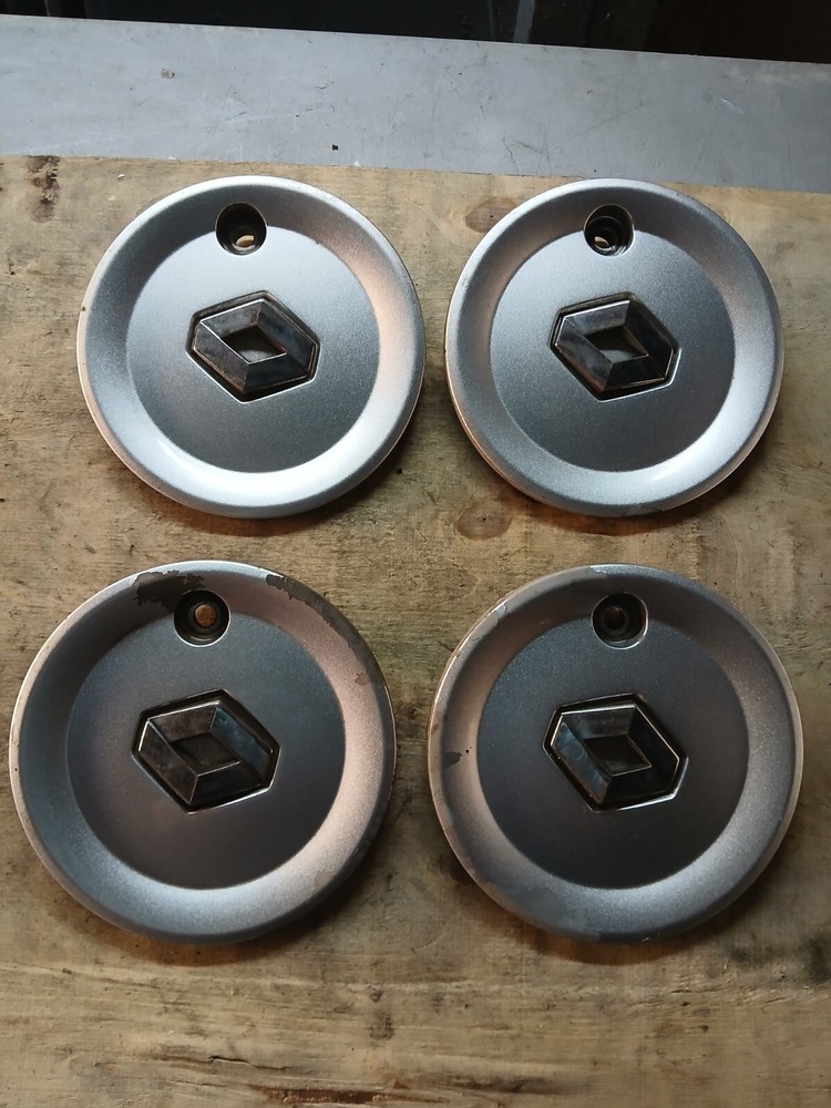 Set of 4 Genuine Renault Clio Megane Scenic Alloy Wheel Centre Caps..
