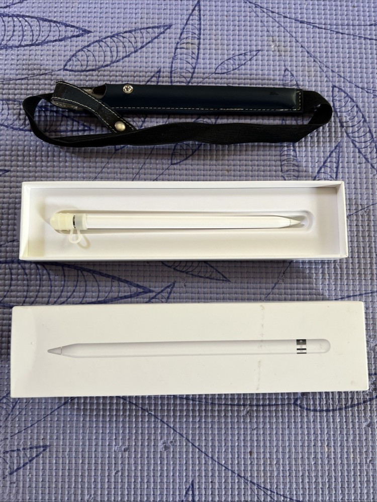 Apple Pencil 1st Gen Stylus for iPad - White MQLY3AM/A