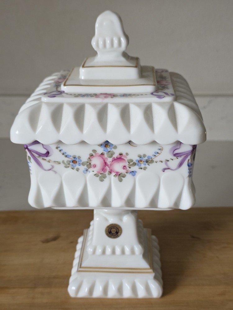 Vtg Mid-Century Milk Glass Wedding Cake Box Candy Compote Dish Footed Gold Trim
