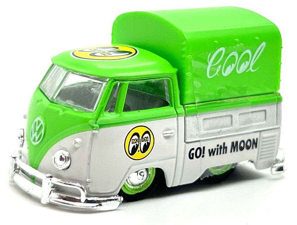 M2 MACHINES AUTO HAULERS 1960 VW SINGLE CAB TRUCK CANVAS TOP MOONEYES LOOSE