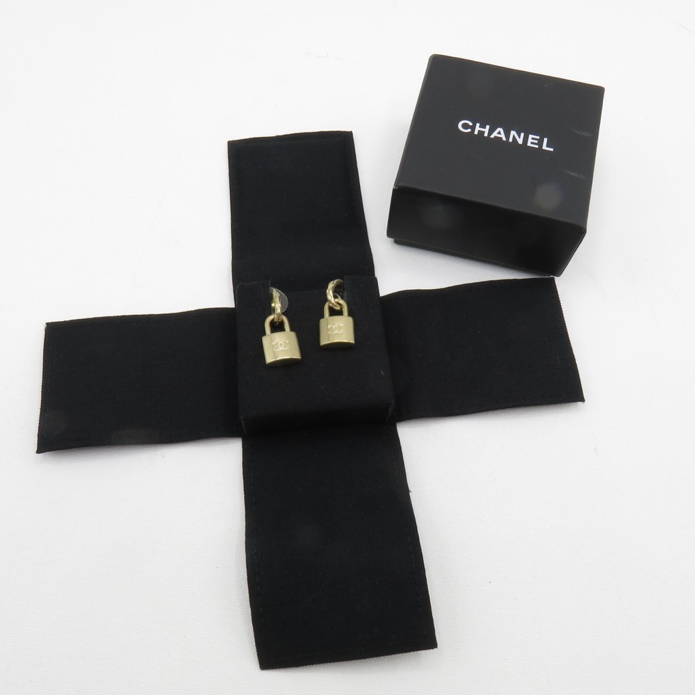 Chanel CC Dangle Padlock Earrings Gold Tone B22 Made in Italy
