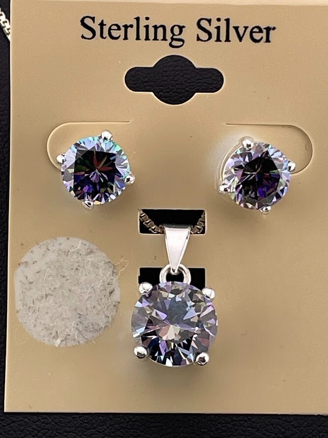925 Sterling Silver Mystic Crystal Necklace & Stud Earrings Set 18in NWT 984