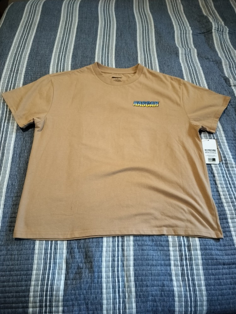 NASCAR Men's T-Shirt  Tan Size L.