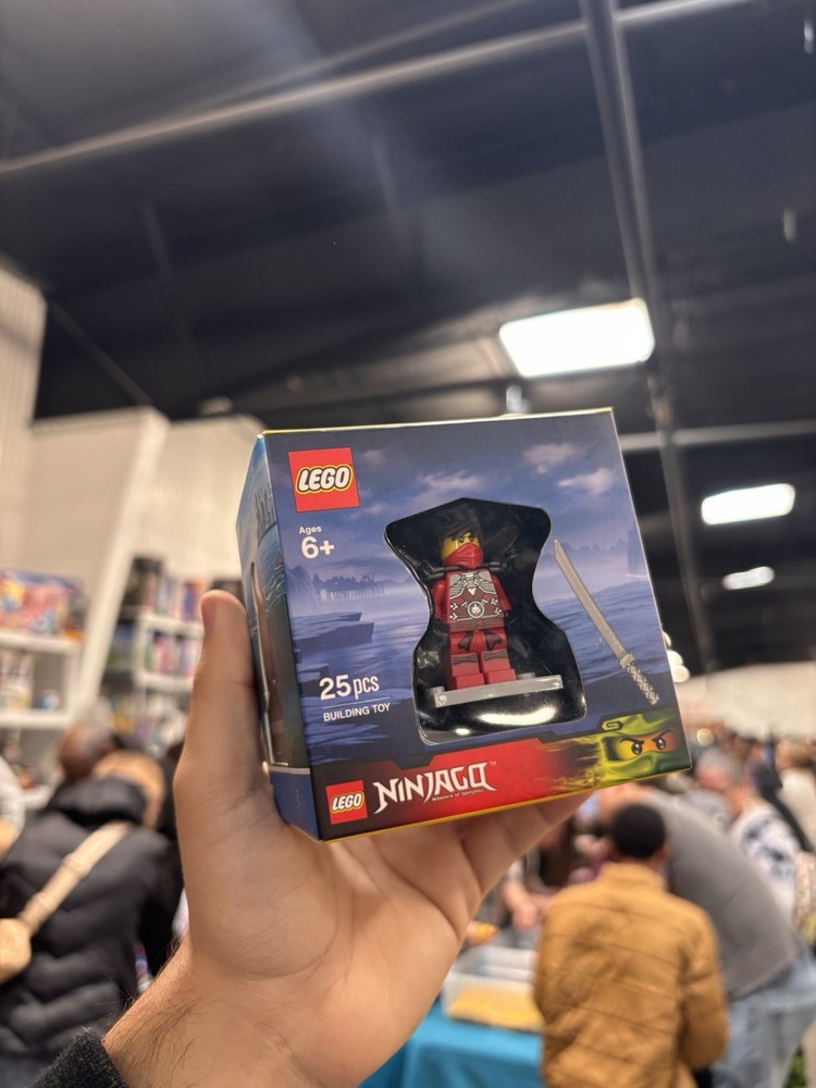 Rare Unopened Lego Set 5004077 Target 2015 Promotional 4 Minifigure Set