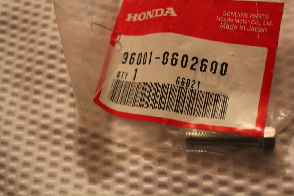 HONDA XR50R XR  50R CYLINDER HEAD COVER FLANGE BOLT GENUINE OEM 2000-2003