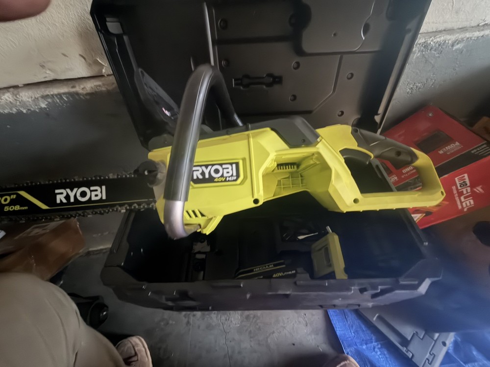RYOBI 20” inch 40V HP Brushless Battery Cordless  Chainsaw (Tool Only) Used