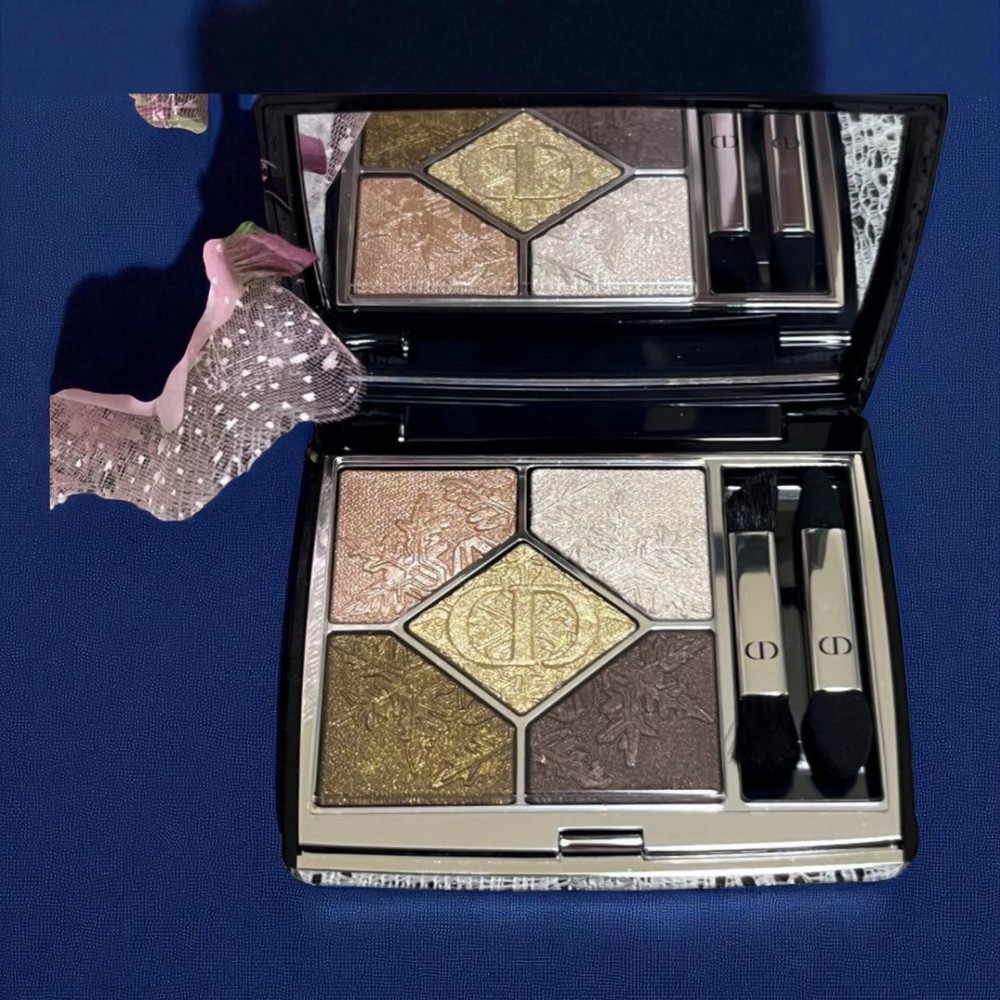 Dior SaintCouture 549 Golden Snow 4g Eyeshadow Palette New Sealed