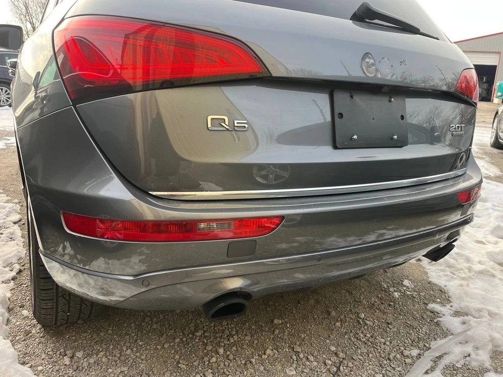 Left Rear Bumper Tow Hook Cover Cap Prime 8R0807449 Fit For AUDI Q5 2009-2017