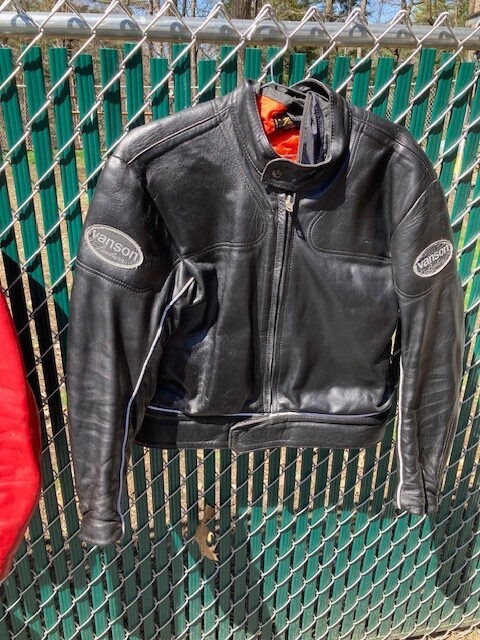 Vanson leather jacket lightly used in excellent condition well cared for
