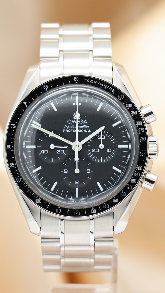 Omega Speedmaster Moonwatch 42mm Manual Wind 35705000 Professional