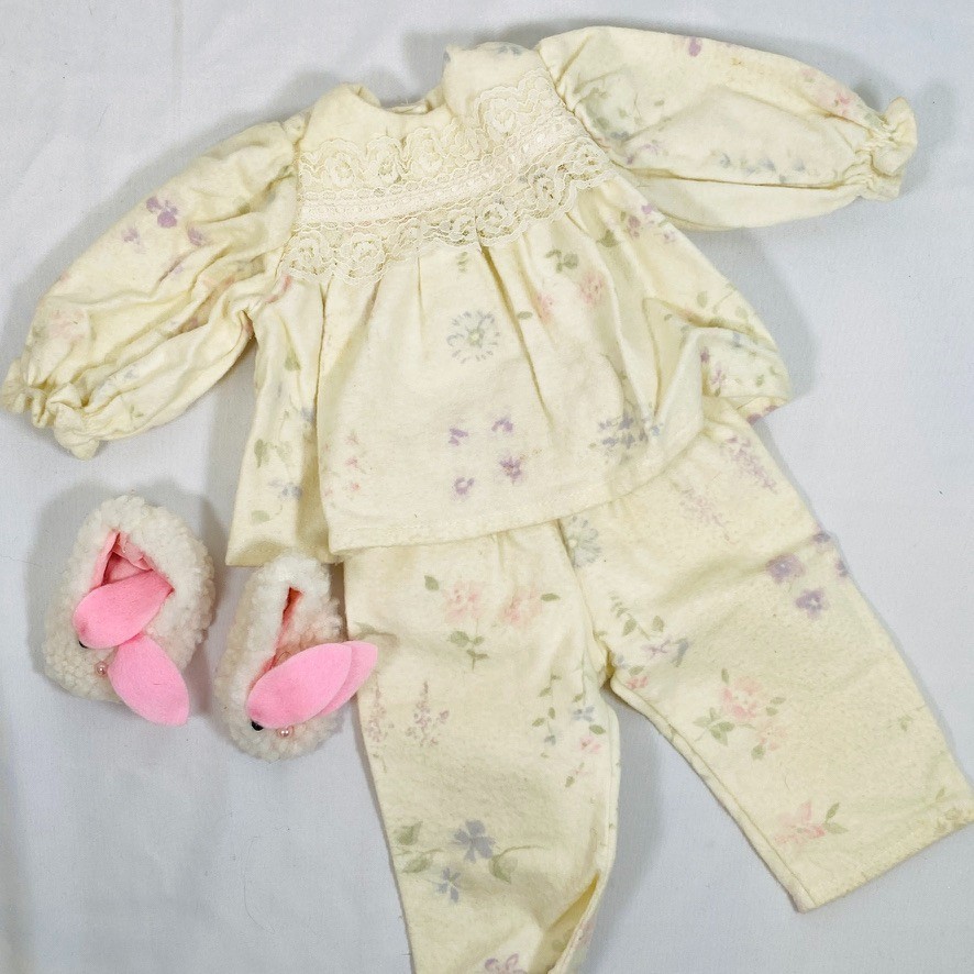 Handmade Cream Floral Lace Pajamas & Slippers PJ Set for 18