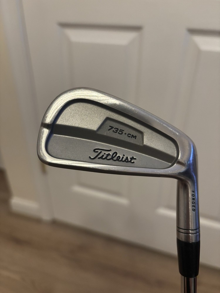 Titleist 735.cm 6 Iron Golf Club with Dynamic Gold S300 Shaft in Very Good Condition