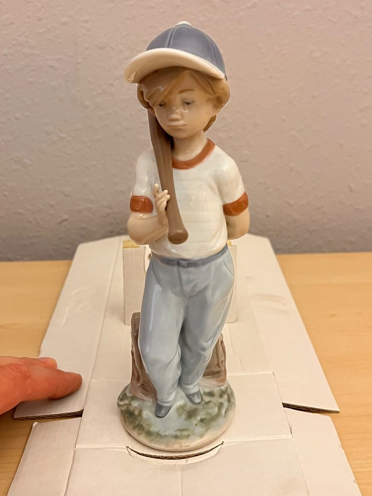 Lladro 7610 Can I Play Boy with Baseball Bat 1990 Collectors Society Mint Condition