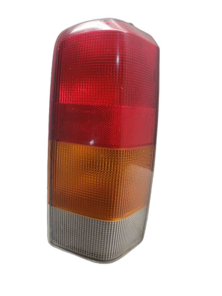 Passenger Right Tail Light Fits 97-01 CHEROKEE 1286055