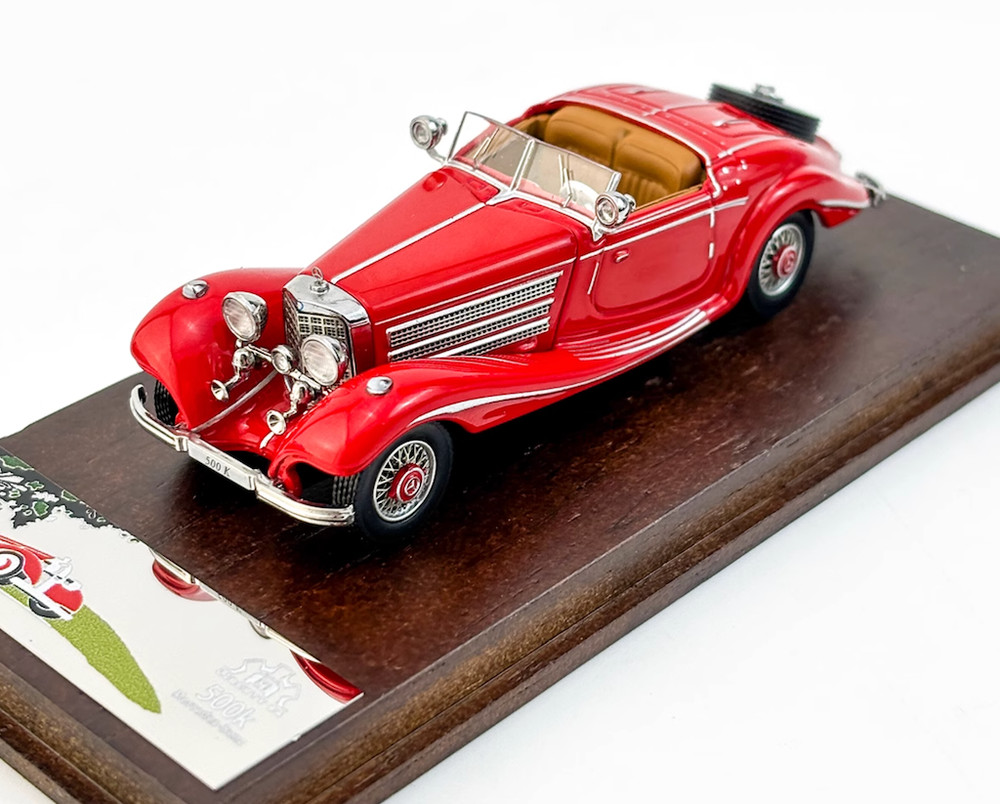 Liberty 1:64 Red 500K Vintage Convertible Sports Model Diecast Metal Car