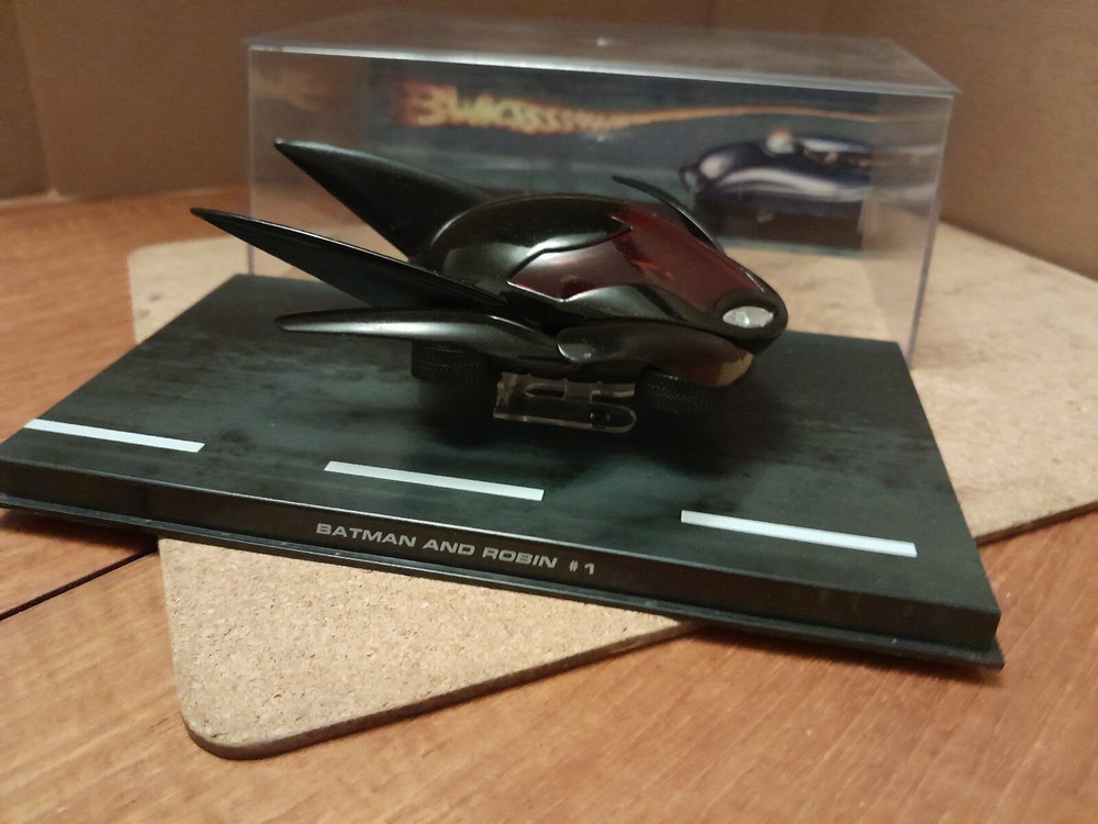 Eaglemoss Automobilia Batman Detective Comics BATMAN & ROBIN # 1 .. VGC