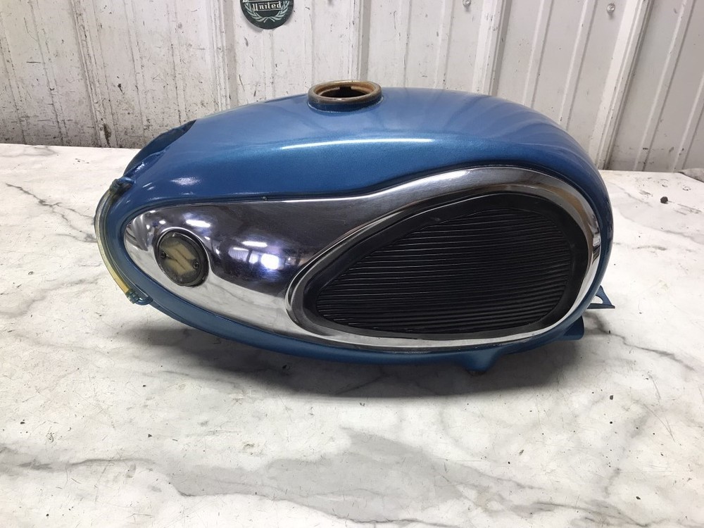 67 68 69 70 71 Suzuki T200 T 200 Invader Gas Fuel Petrol Tank