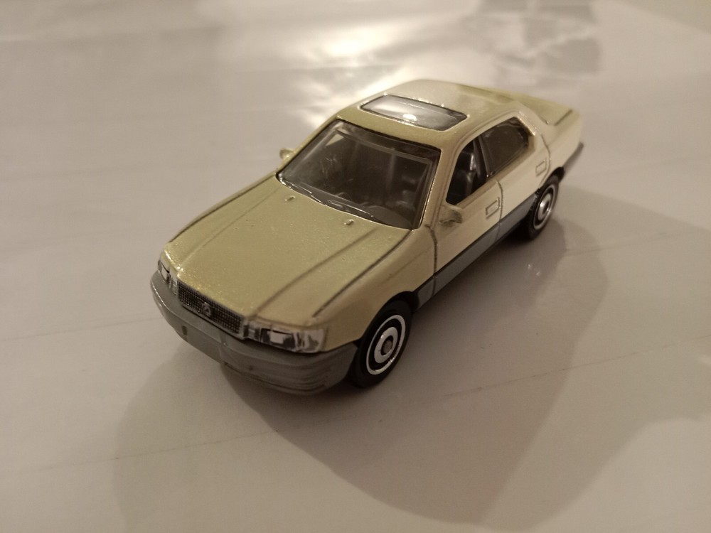 2020 Matchbox 1994 Lexus LS 400 Diecast 1:64 Scale - Made in Thailand