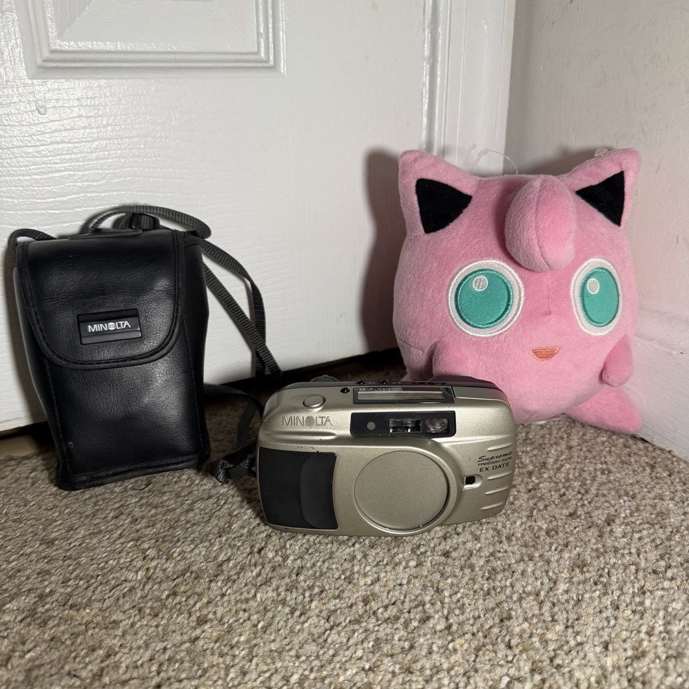 Minolta Supreme Freedom Zoom EX 35mm Vintage Film Camera
