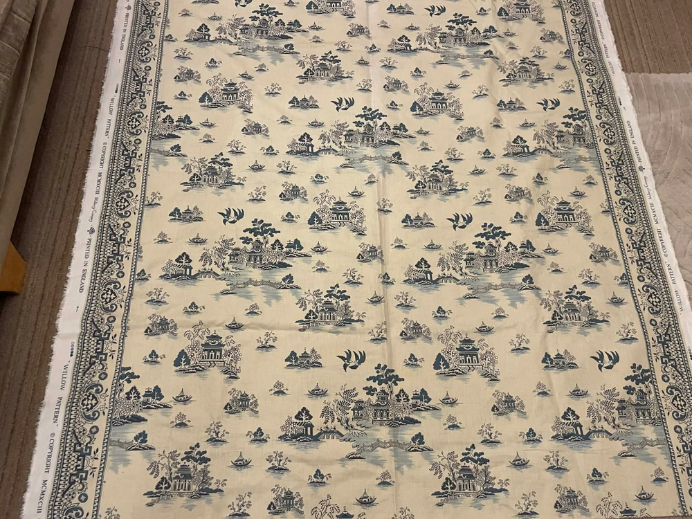 Rare Vintage 1993 Unused Mulberry Willow Pattern Linen Cotton Mix Fabric 3 mts