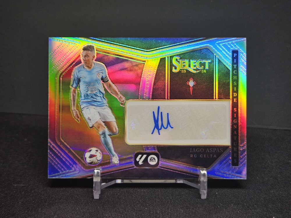 2023-24 Select La Liga Iago Aspas Pitchside Signatures Autograph Silver