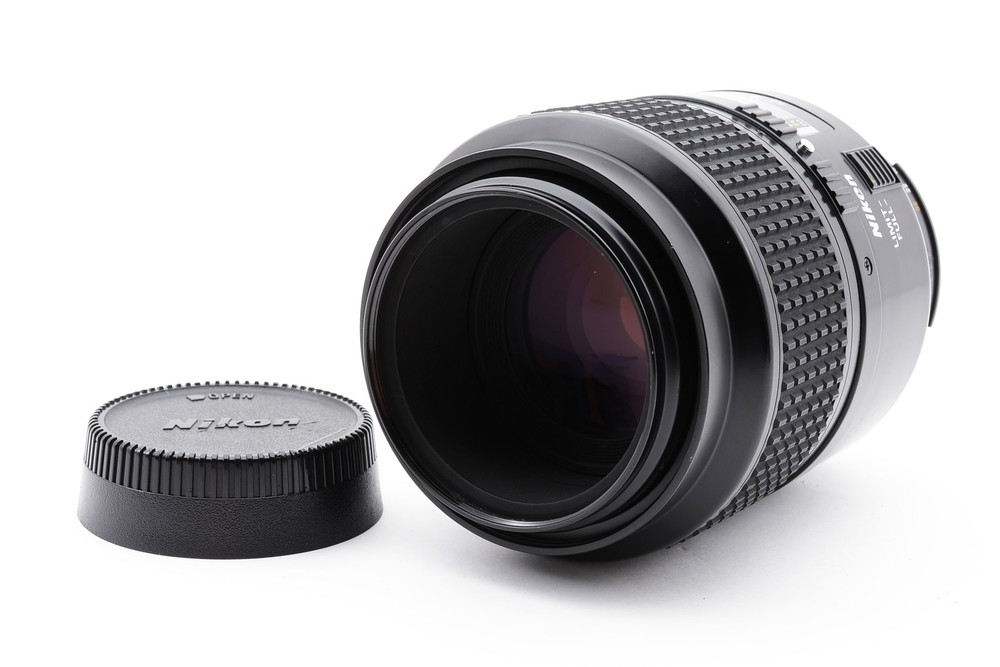 MINT Nikon AF Micro Nikkor 105mm F2.8 D Telephoto Lens for Portraits from Japan
