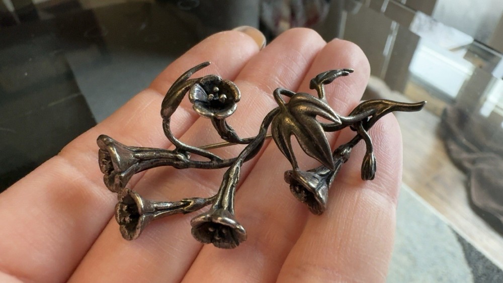 Vintage Art Nouveau Style 925 Sterling Silver Floral Brooch