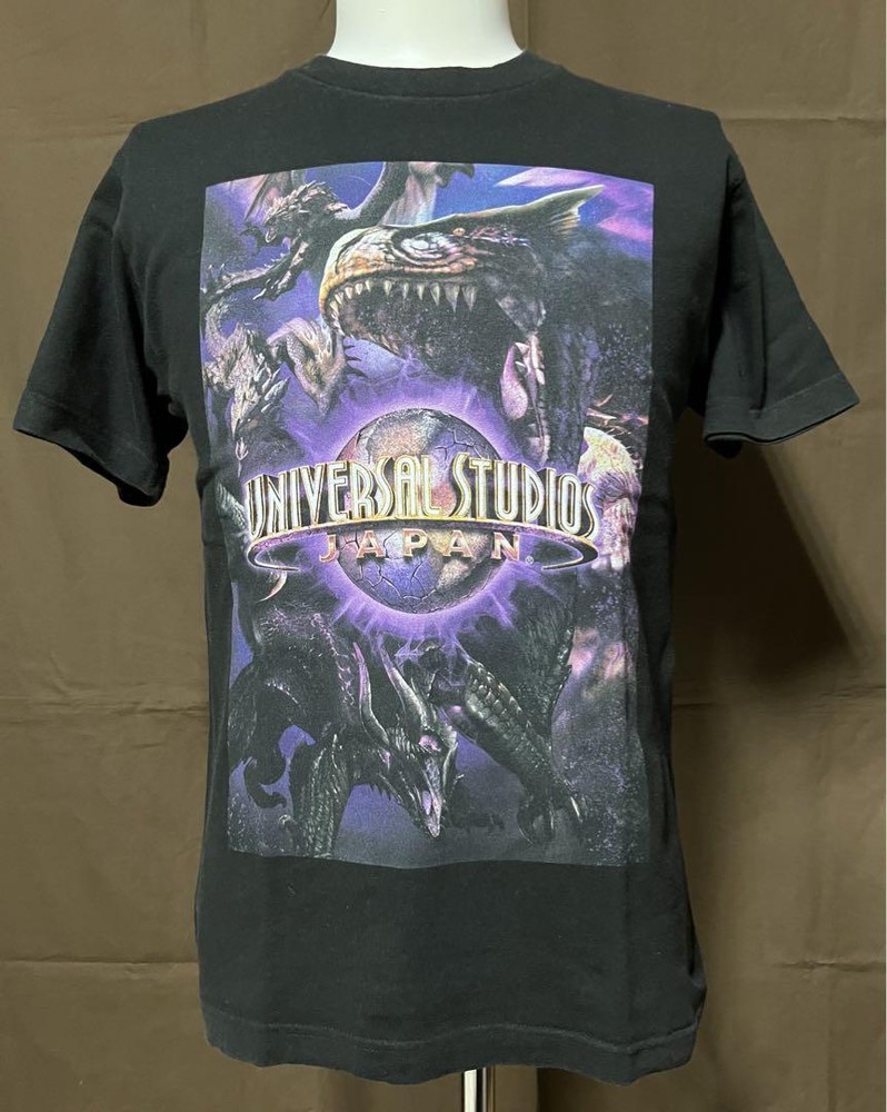 MONSTER HUNTER USJ 10th T-shirt Anime character Animation