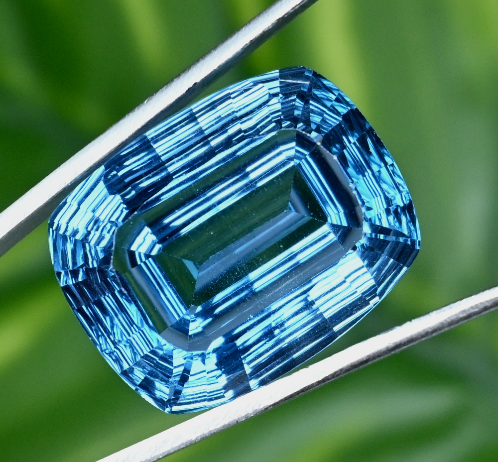 58.95 Ct Natural Paraiba Tourmaline Neon Blue Copper Certified Flawless Gemstone